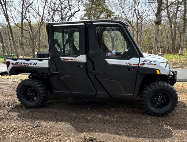 2023 Polaris R23RSV99AC Ranger Crew XP 1000 Trail Boss - Image 3