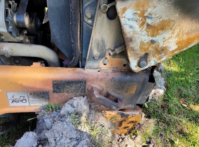 2013 Case 580N Backhoe - Image 11