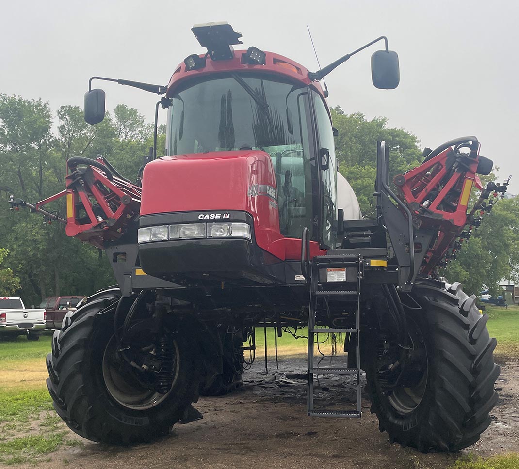 2009 Case IH 4420 Sprayer