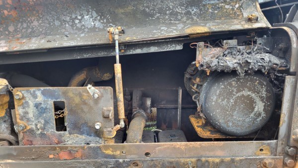 2001 Case 550 Bulldozer - Image 2