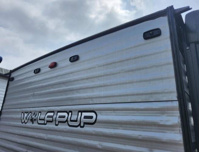 2021 Forest River Cherokee Grey Wolf Camper 16FQ - Image 5