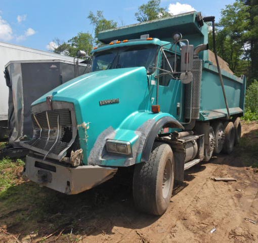 2007 Kenworth T800 Dump Truck - Image 2