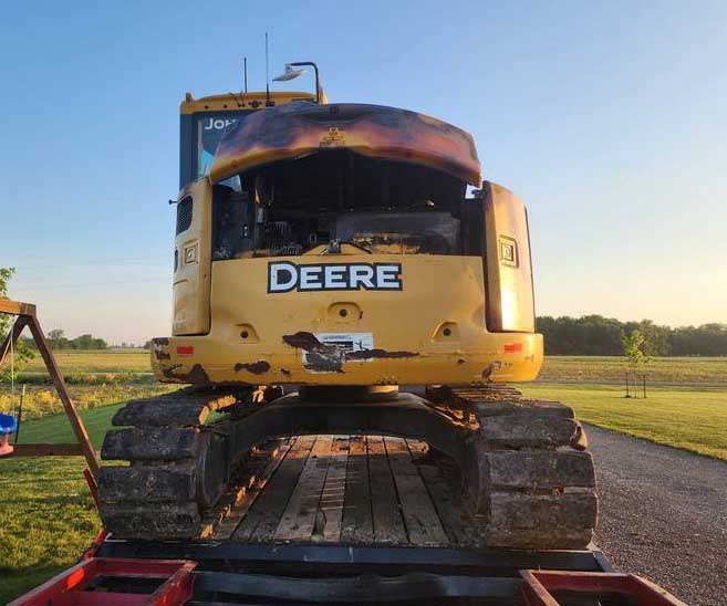 2015 John Deere 85G Excavator - Image 2