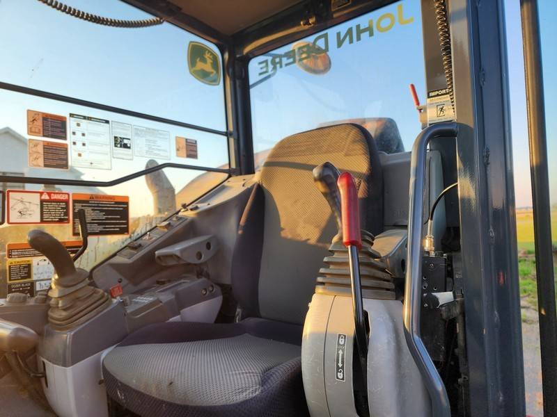 2015 John Deere 85G Excavator - Image 20