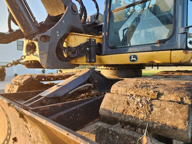 2015 John Deere 85G Excavator - Image 9