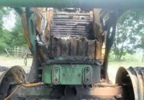 2003 John Deere 6415 Tractor - Image 4