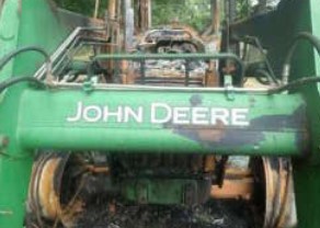 2003 John Deere 6415 Tractor - Image 5