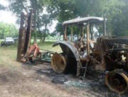 2003 John Deere 6415 Tractor - Image 6