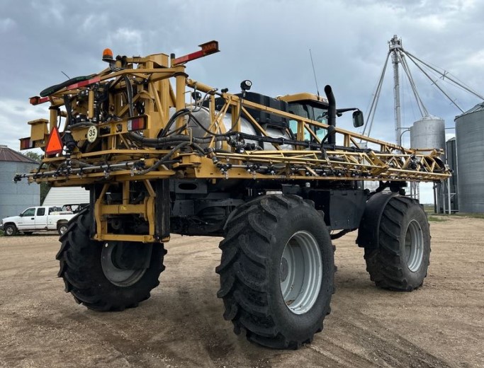 2014 Rogator RG1100 T120 Sprayer - Image 5