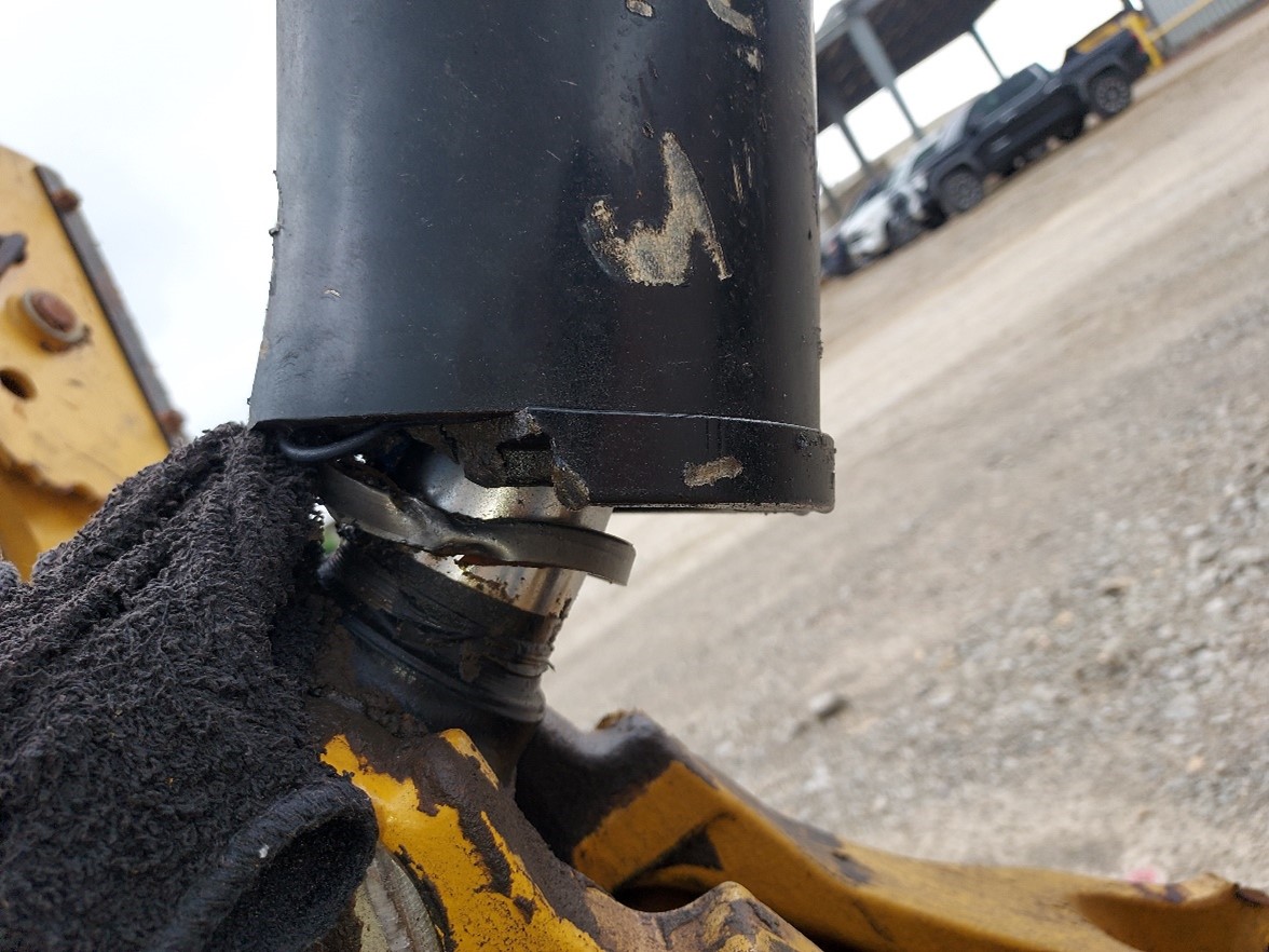 2018 Caterpillar 420F2 Backhoe - Image 9