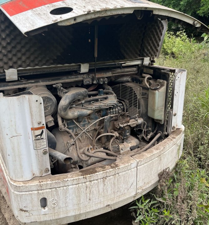 1999 Bobcat X331 Excavator - Image 11