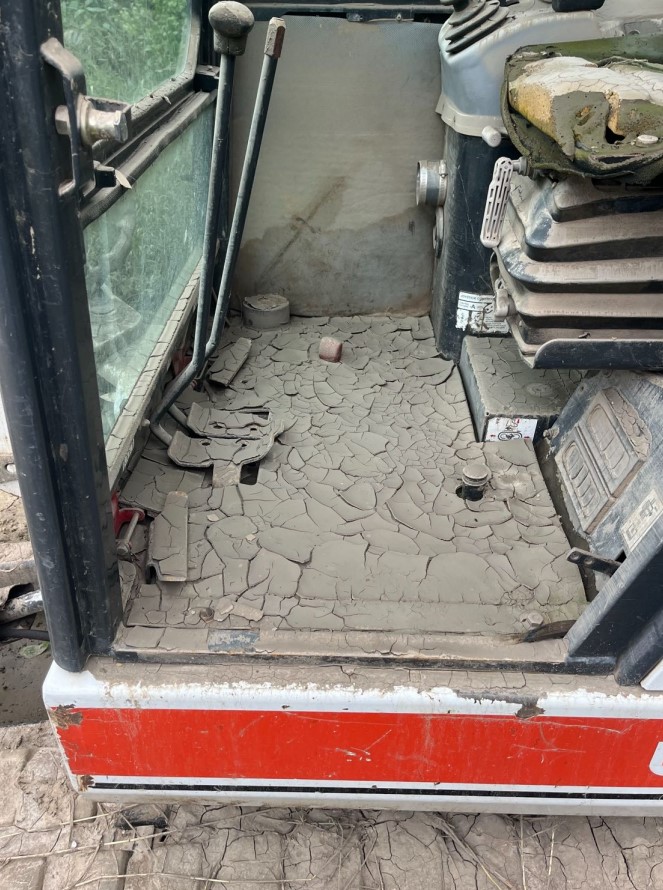 1999 Bobcat X331 Excavator - Image 12