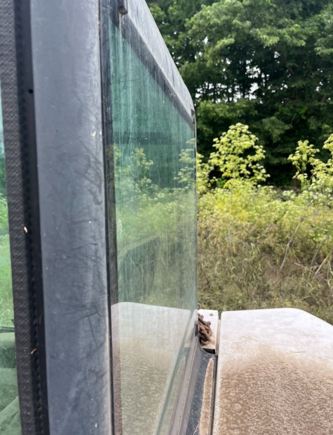 1999 Bobcat X331 Excavator - Image 18