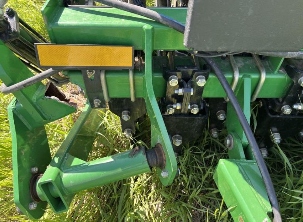 2022 Great Plains Seeder - Image 13