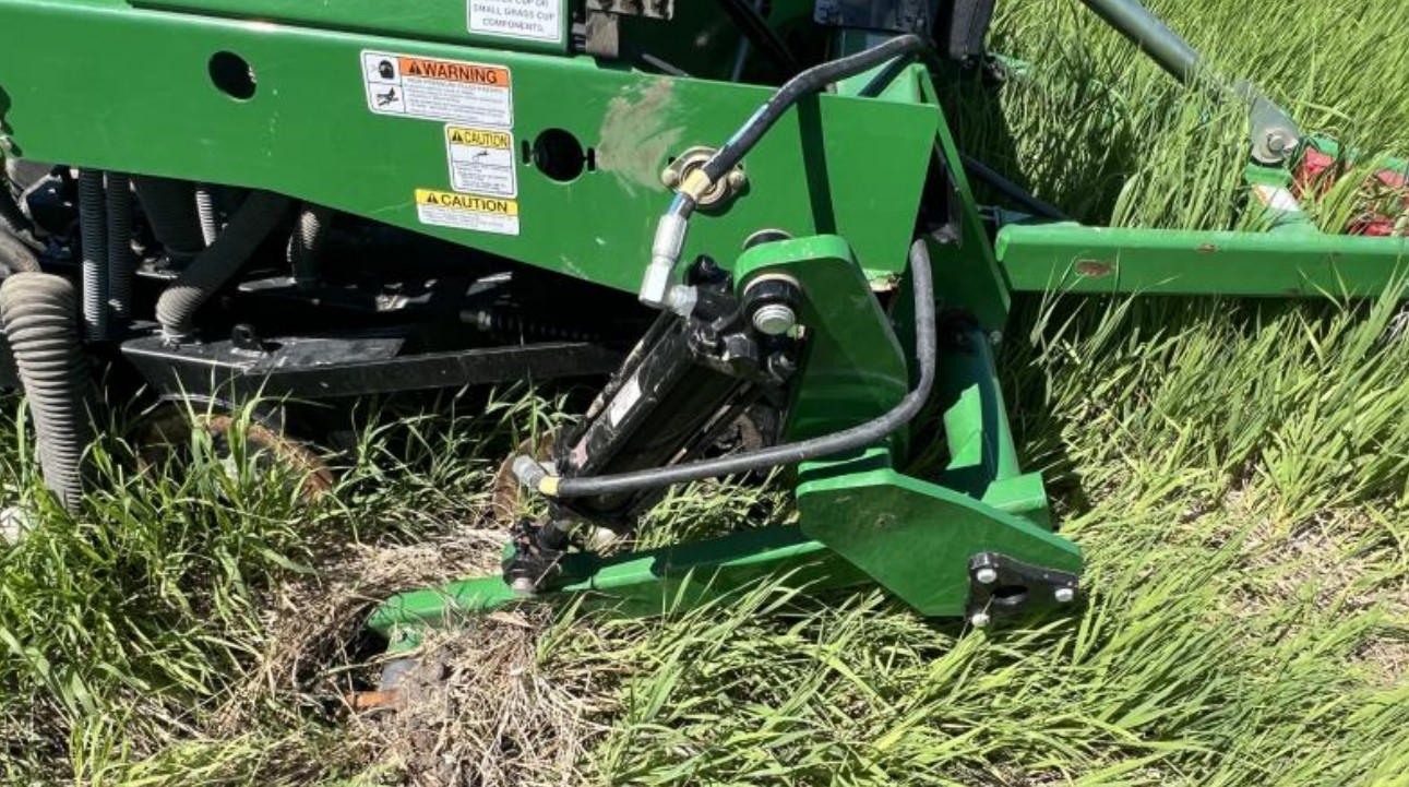 2022 Great Plains Seeder - Image 6