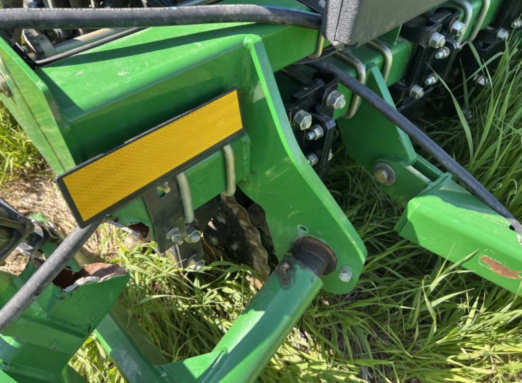 2022 Great Plains Seeder - Image 9