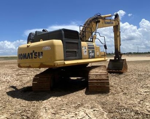2016 Komatsu PC490LC-11 Excavator - Image 7