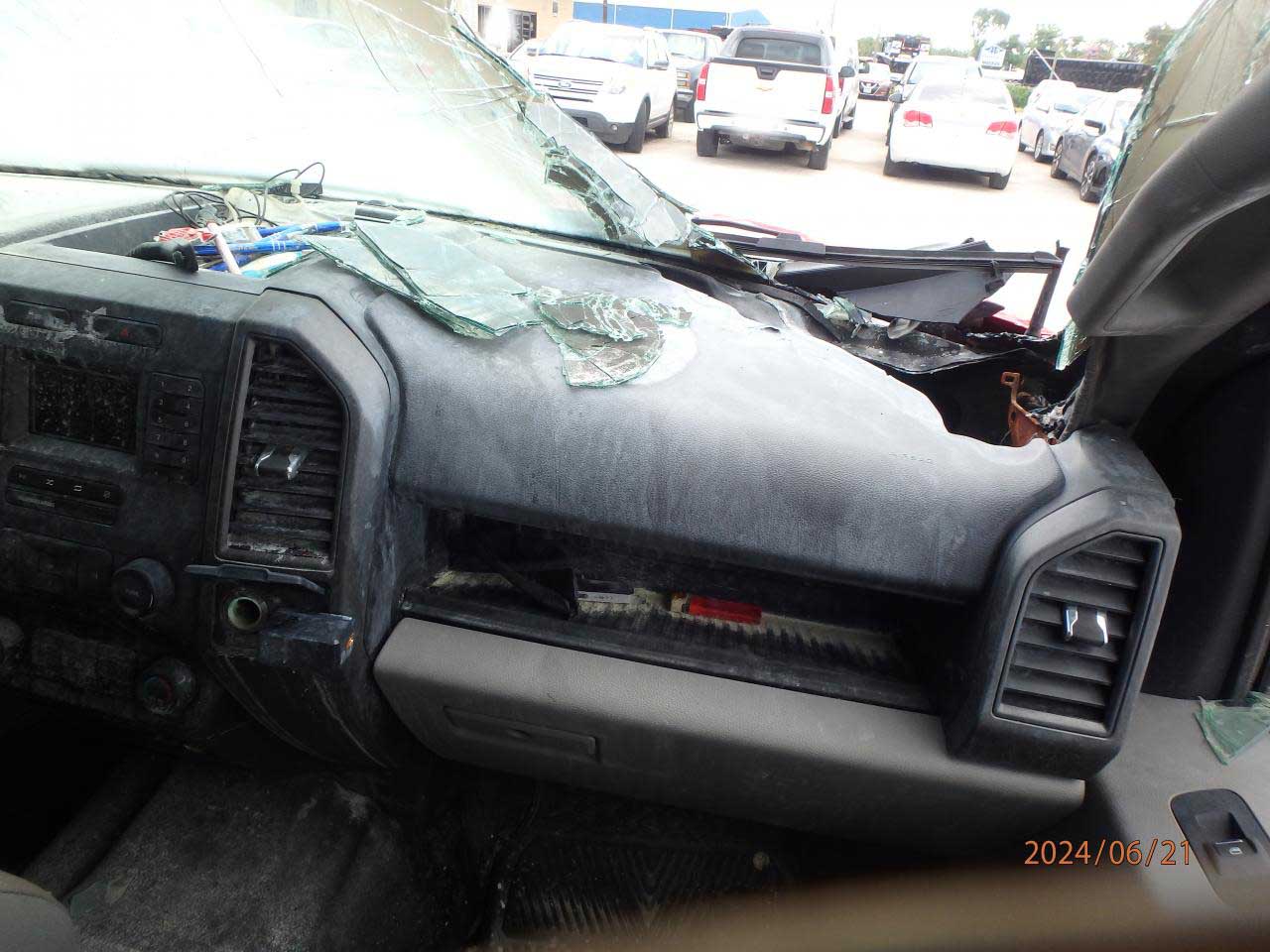 2022 Ford F-350 Tow Truck - Image 21