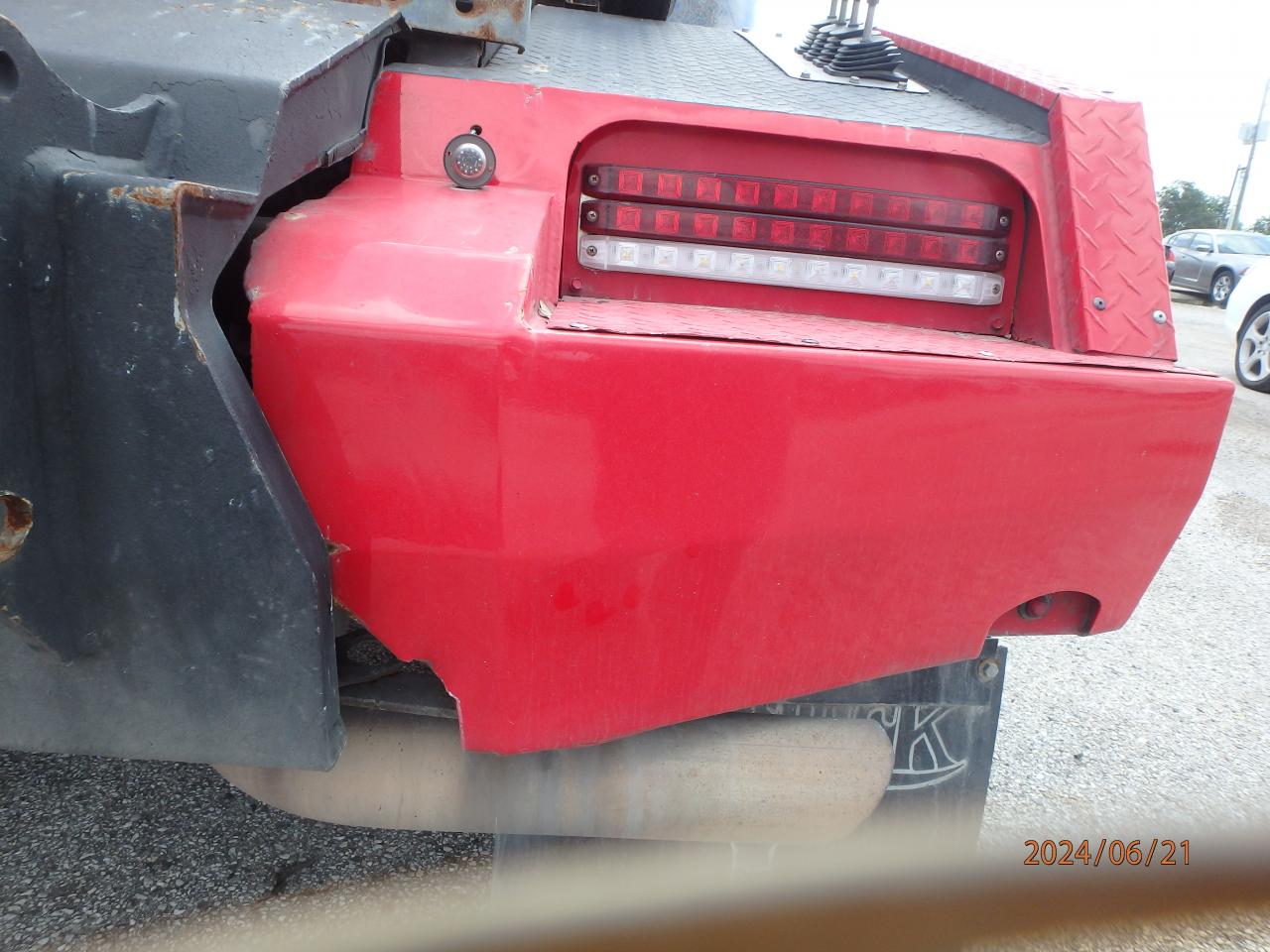 2022 Ford F-350 Tow Truck - Image 25