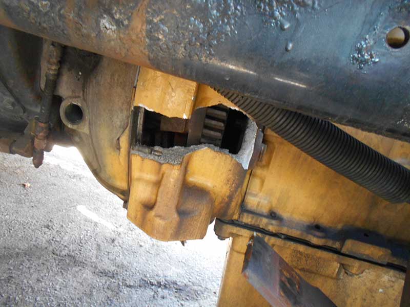 2002 Freightliner FLD 120 Classic XL - Image 8