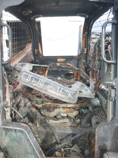 2012 CASE SR250 Skid Steer - Image 12