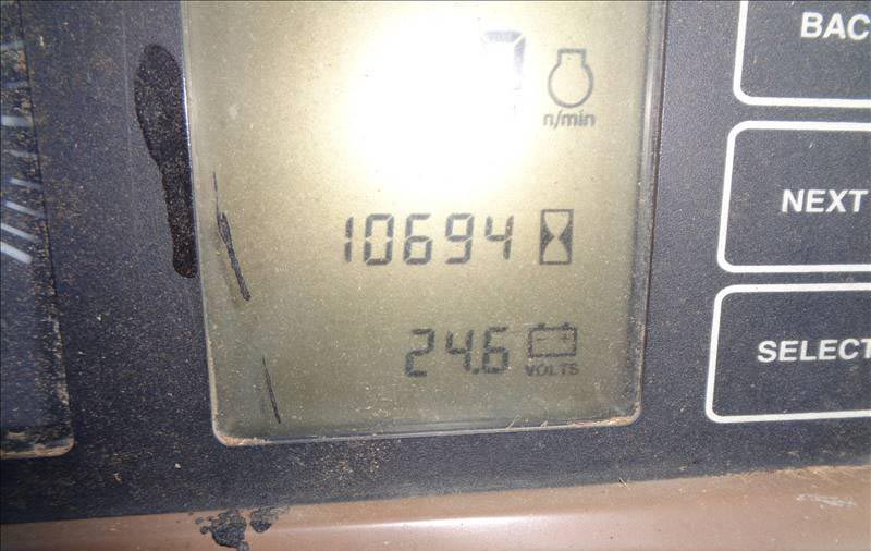 2001 John Deere 644H Wheel Loader - Image 8