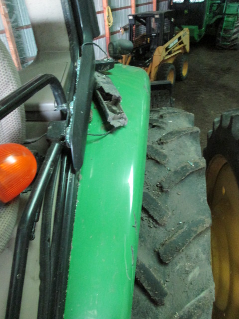 2011 John Deere 8235R Tractor - Image 15
