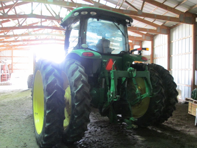 2011 John Deere 8235R Tractor - Image 5