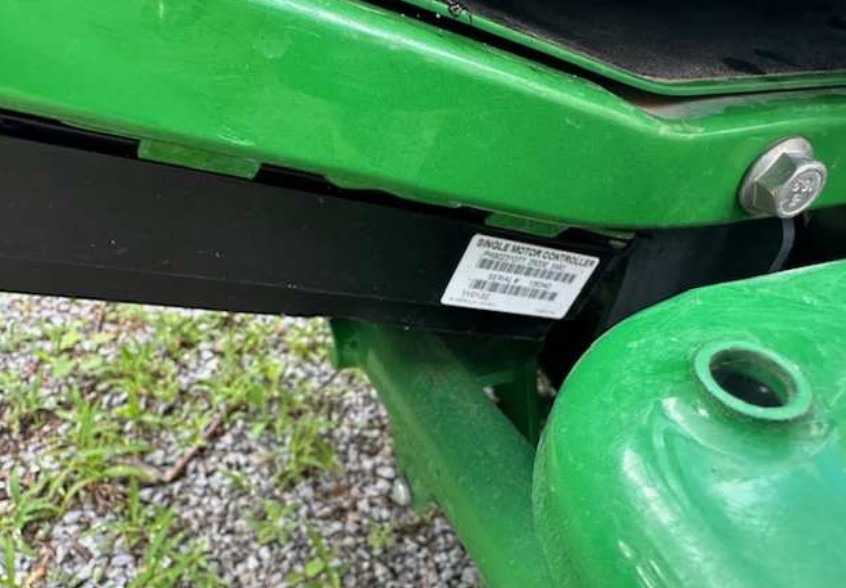 2023 John Deere 2550 Mower - Image 6