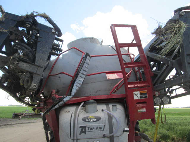 2024 Unverferth Top Air TA2400 Sprayer - Image 5