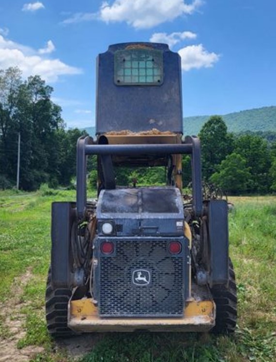 2014 John Deere 328E Skid Steer - Image 2
