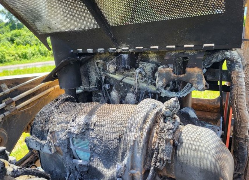 2014 John Deere 328E Skid Steer - Image 9