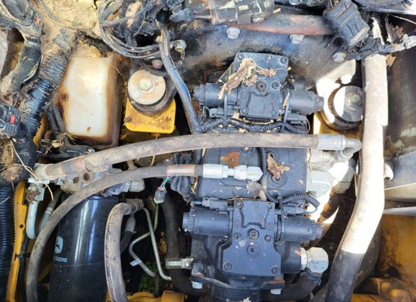 2014 John Deere 328E Skid Steer - Image 13