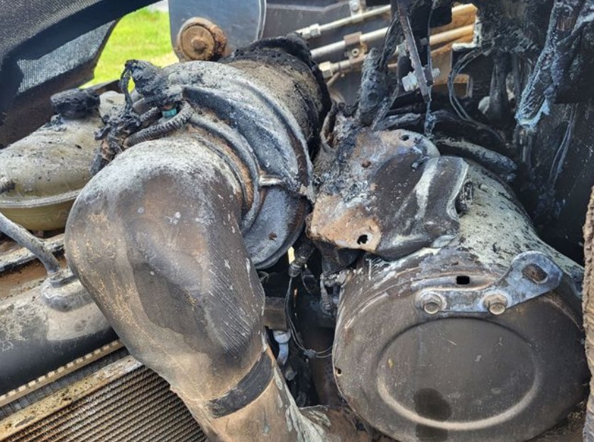 2014 John Deere 328E Skid Steer - Image 14