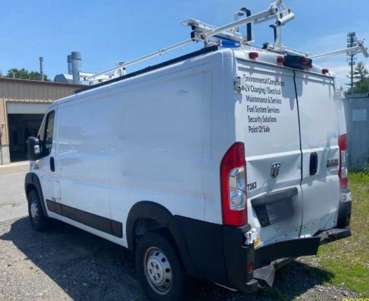 2022 Ram Promaster 2500 Cargo Van - Image 2