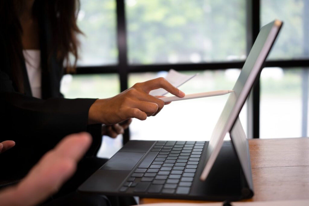 How Do I List My Auction Item?