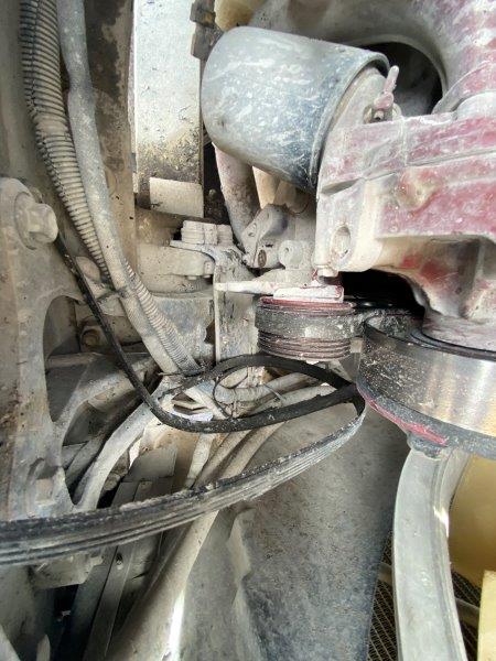 2019 Mack GU814 Dump Truck - Image 17