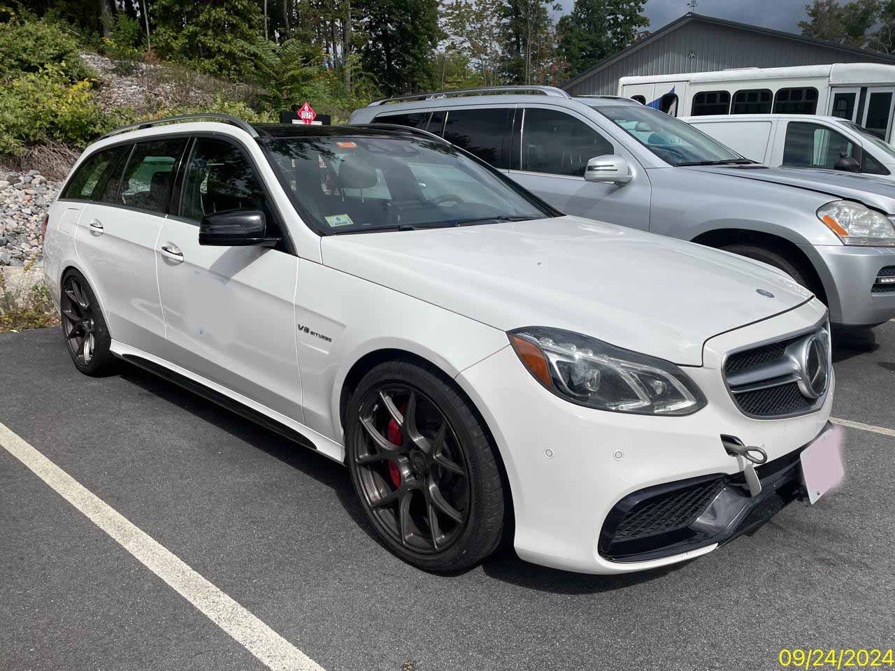 2014 Mercedes Benz E63S AMG - Image 20