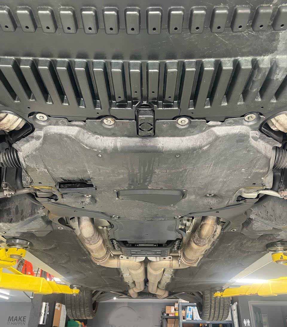 2014 Mercedes Benz E63S AMG - Image 25