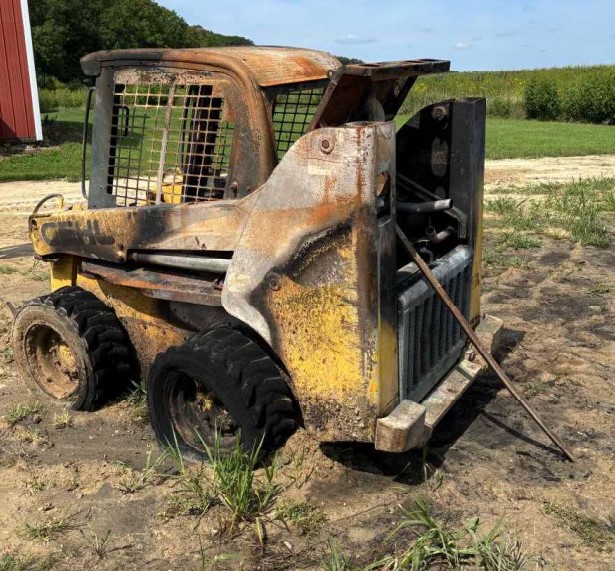 Gehl 4840E Skid Steer - Image 3