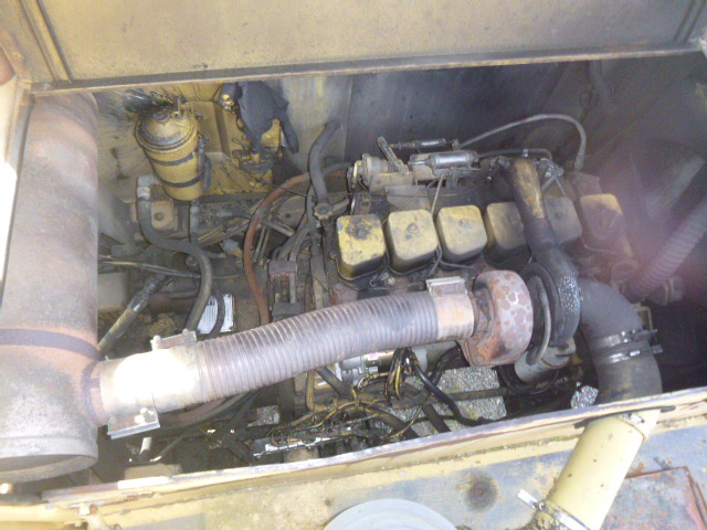 1990 Gradall G3WD Wheeled Excavator - Image 10