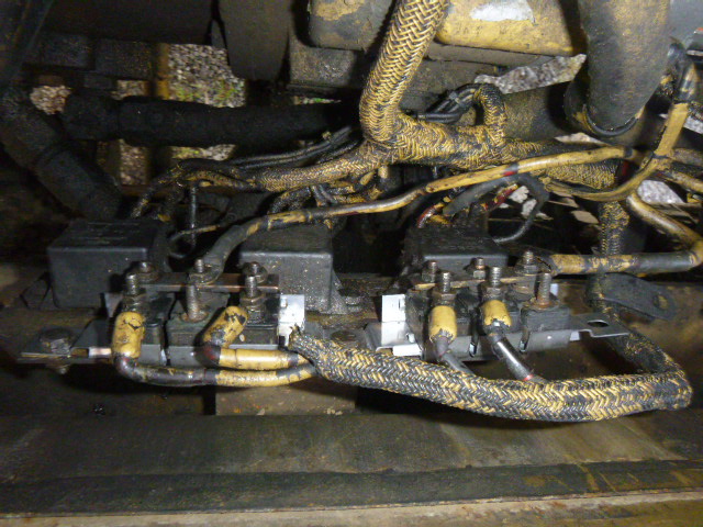 1990 Gradall G3WD Wheeled Excavator - Image 12