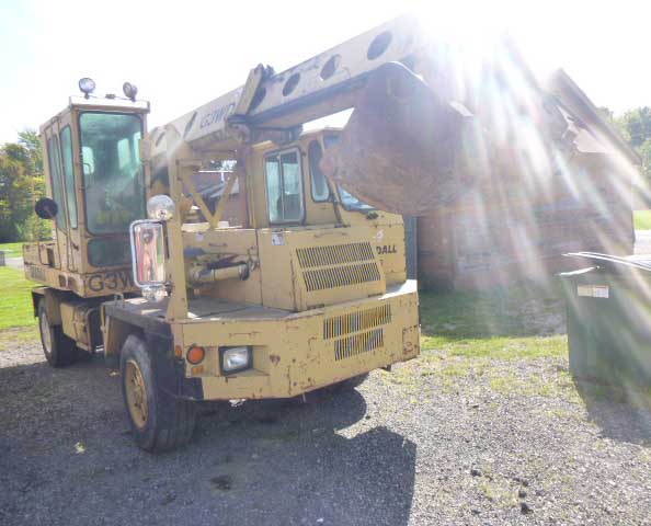 1990 Gradall G3WD Wheeled Excavator - Image 4