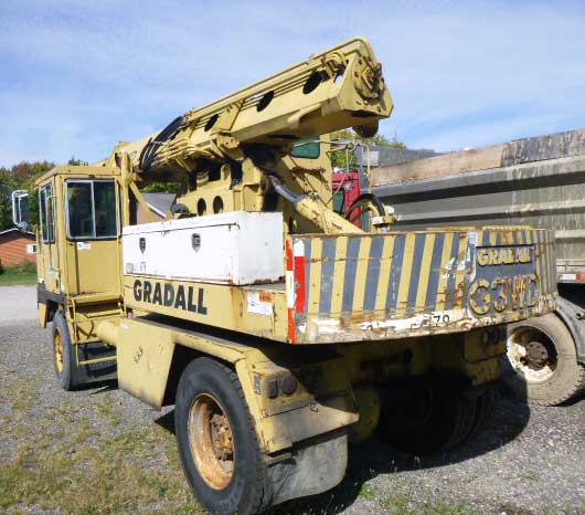 1990 Gradall G3WD Wheeled Excavator - Image 6