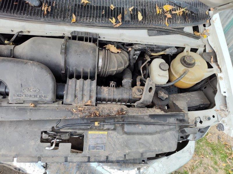 2011 Ford E450 Shuttle Bus - Image 27