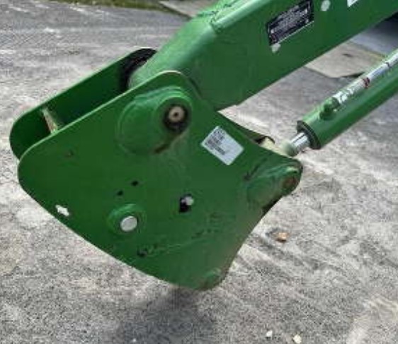 2016 John Deere 520M Loader (loader only) - Image 10