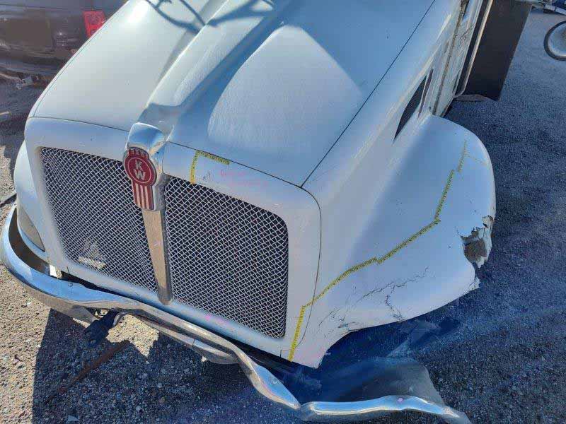 2017 Kenworth T300 Dump Truck - Image 14