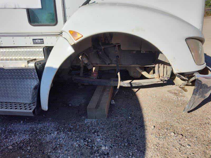 2017 Kenworth T300 Dump Truck - Image 15