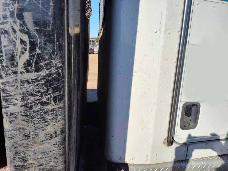 2017 Kenworth T300 Dump Truck - Image 17