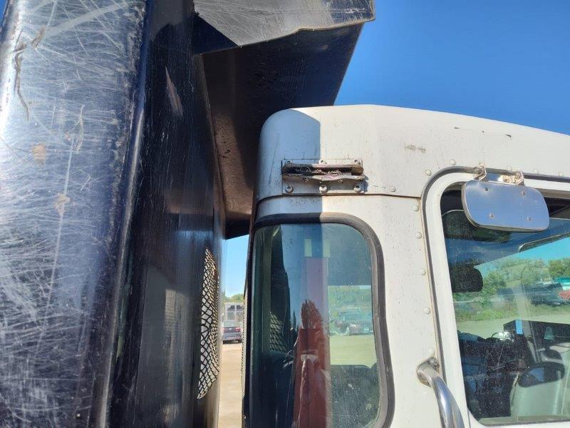 2017 Kenworth T300 Dump Truck - Image 18